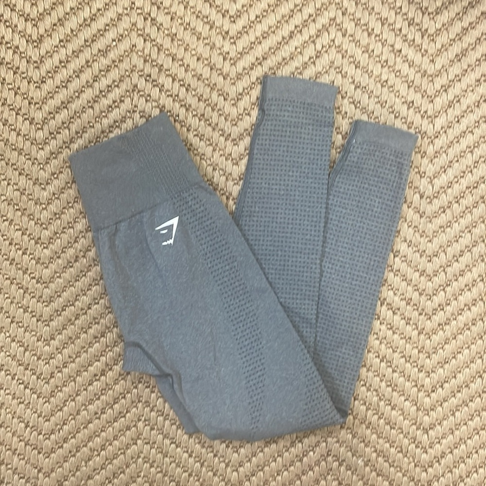 Gymshark - Athletic Workout Leggings - Grey - Small